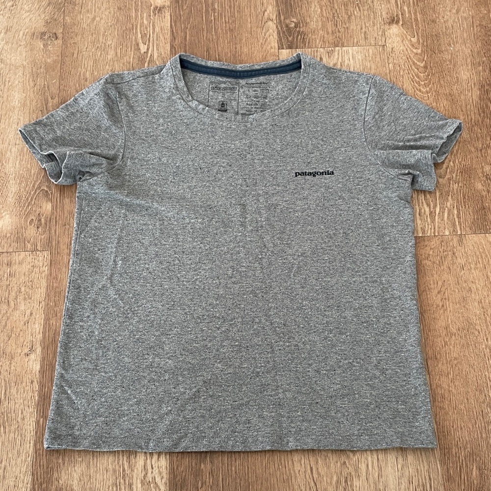 Women's Patagonia P-6 Logo Responsibili-Tee T-Shirt